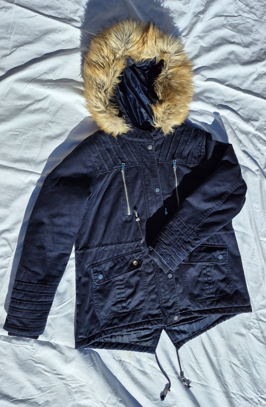 C&A Giacche: Winterjacke dunkelblau, C&A, Gr. 44/46 – Usato da Engi venduto da Mil_31