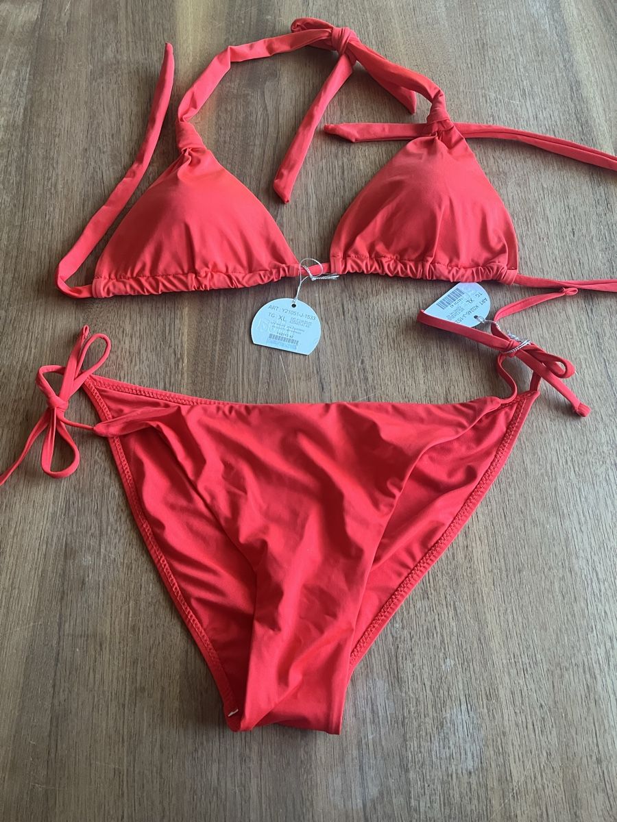 Badekleider & Bikinis: Bikini rot Gr XL – Neu und originalverpackt aus Aarberg von Jakaro