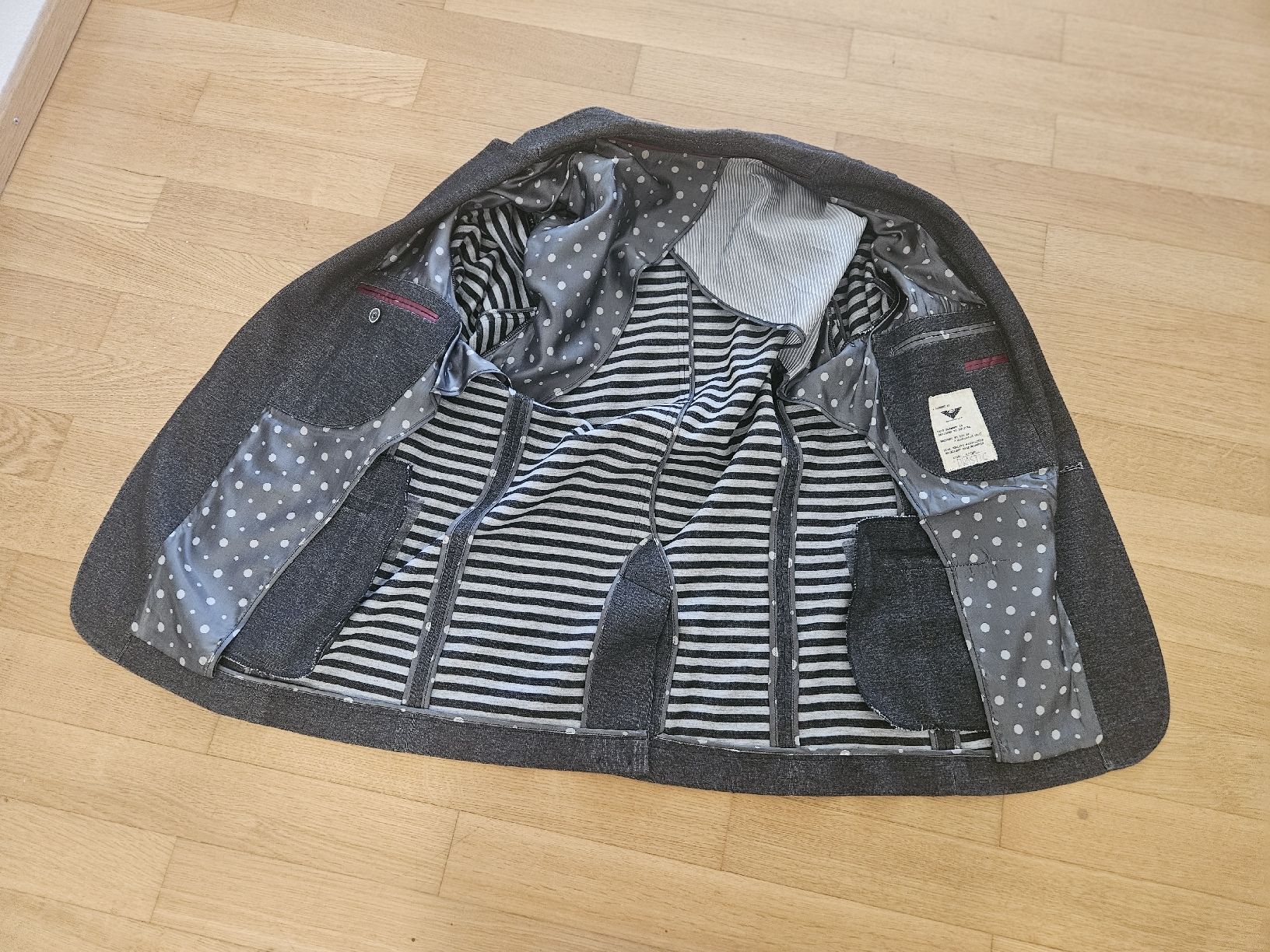 Giacche: blazer Grösse L – Nuovo (secondo la descrizione) da Oetwil am See venduto da akkawi 2