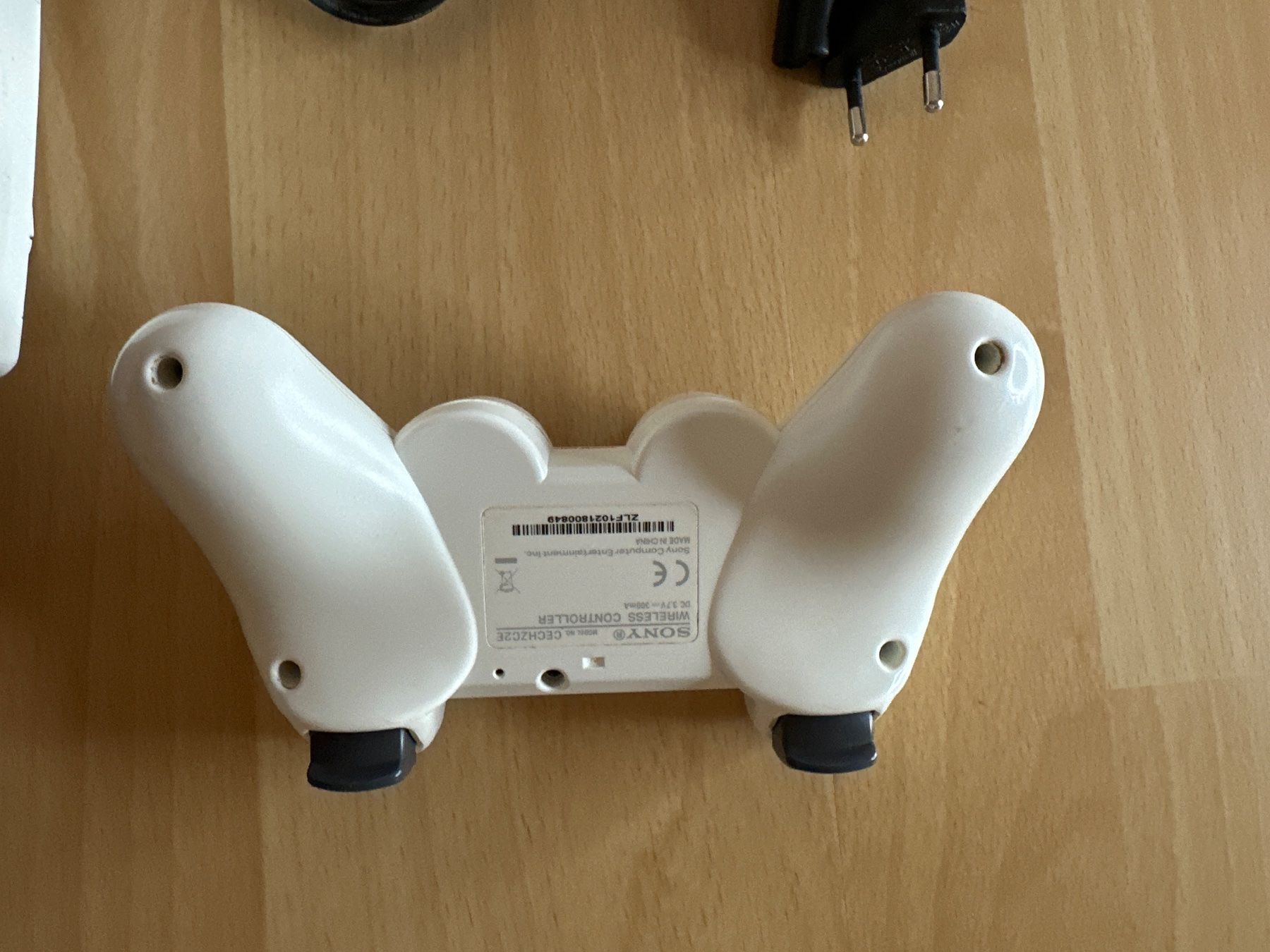 Sony Console: PS3 Slim weiss Konsole – Usato da St.gallen venduto da taduz 2
