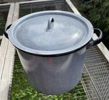 Emaille Topf mit Deckel grau imLandhausstil guter Zustand