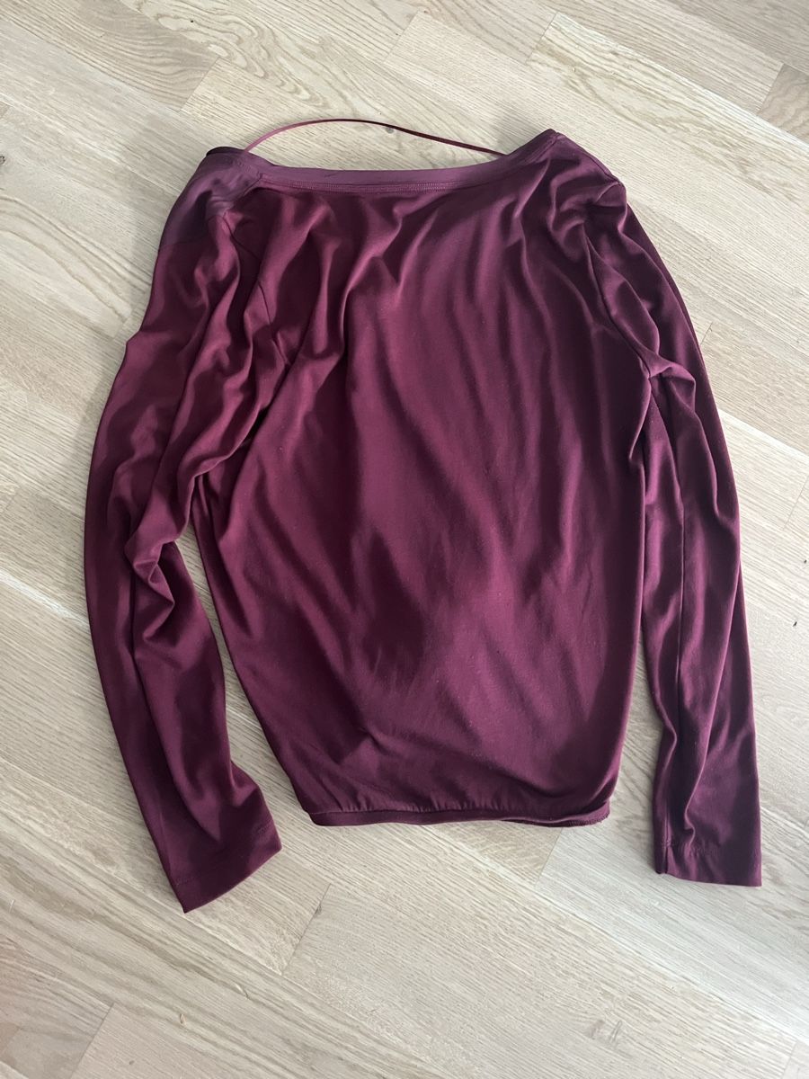 Maglioni & Felpe: Damen Langarmshirt bordeauxrot Grösse M – Usato da Thun venduto da pri_655z 1