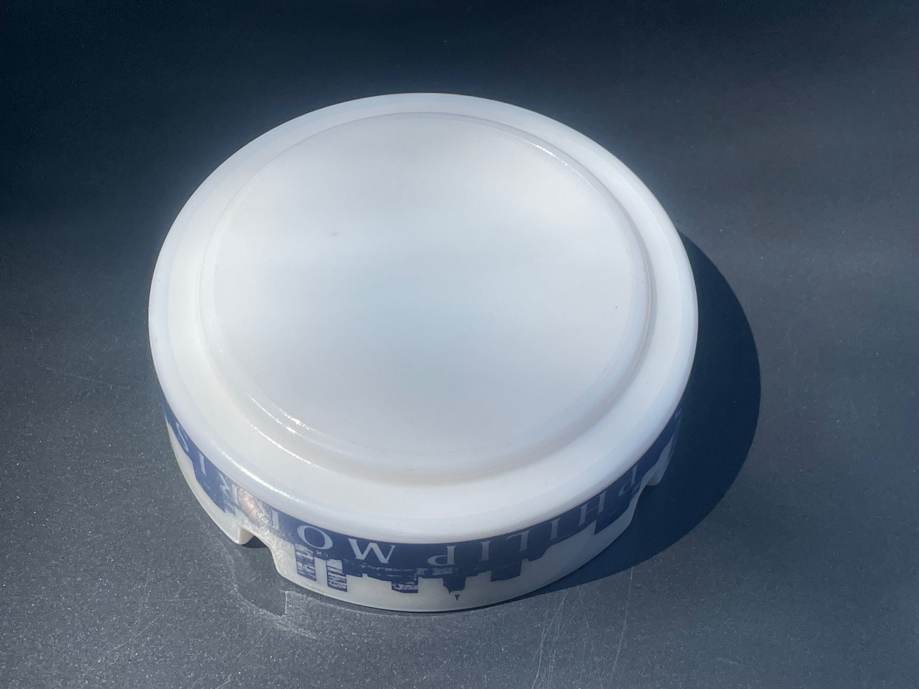 Portacenere: Aschenbecher Philip Morris – Usato da Gletterens venduto da XBHS7412 5