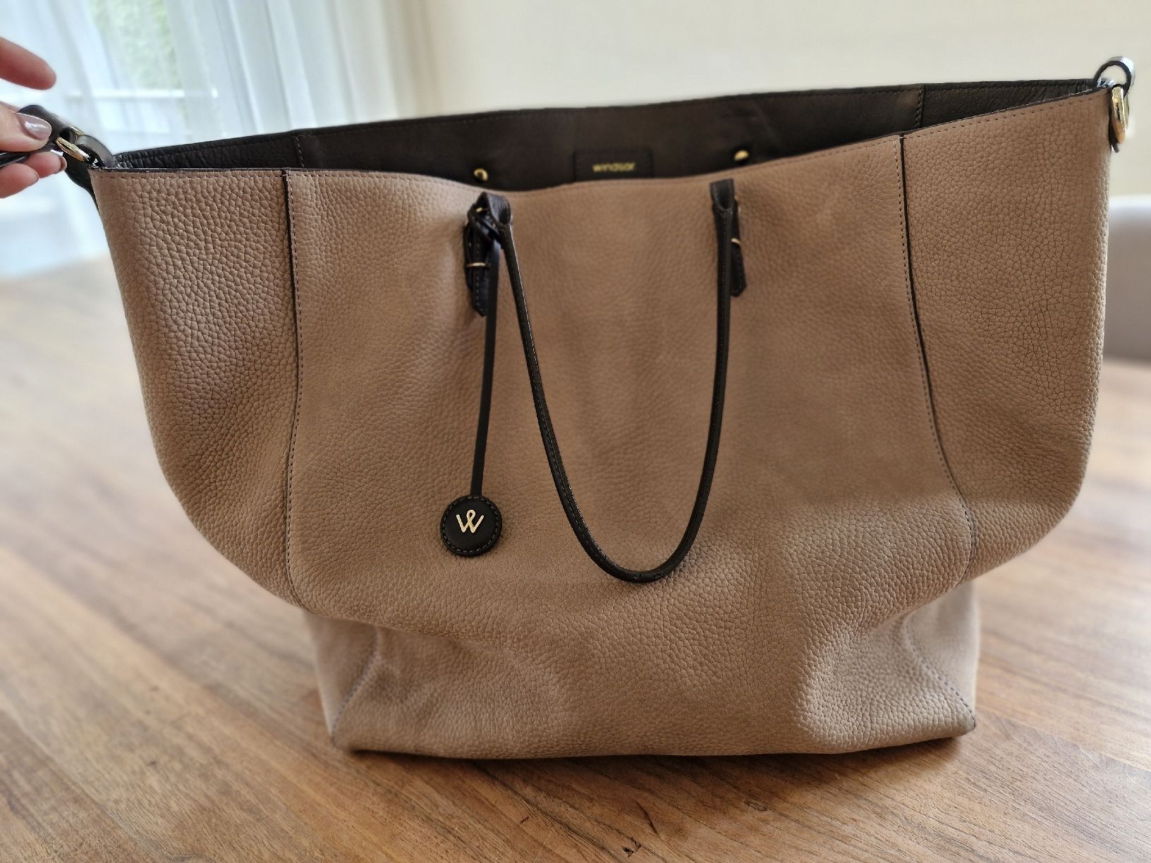 Windsor Borse: Windsor Handtasche – Nuovo (secondo la descrizione) da Dällikon venduto da VanBat