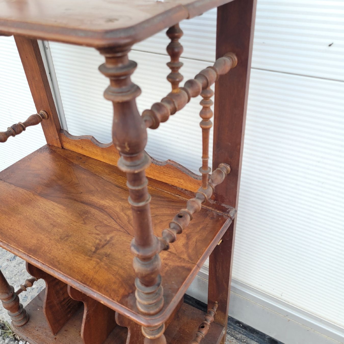 Scaffali: antikes regal etagere musikmöbel – Usato da Reichenburg venduto da AK_78 3