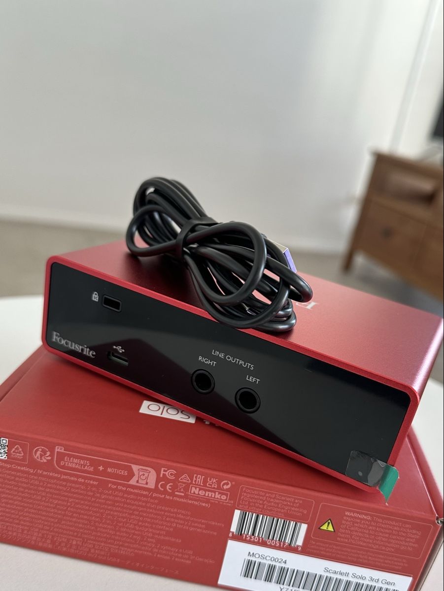 Focusrite Attrezzatura per studi di registrazione: Focusrite Scarlett Solo (3rd Generation) USB Audio Interface – Nuovo (secondo la descrizione) da Oberuzwil venduto da PreownedAllure 6
