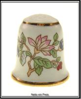 Royal Tara  Porzellan Fingerhut