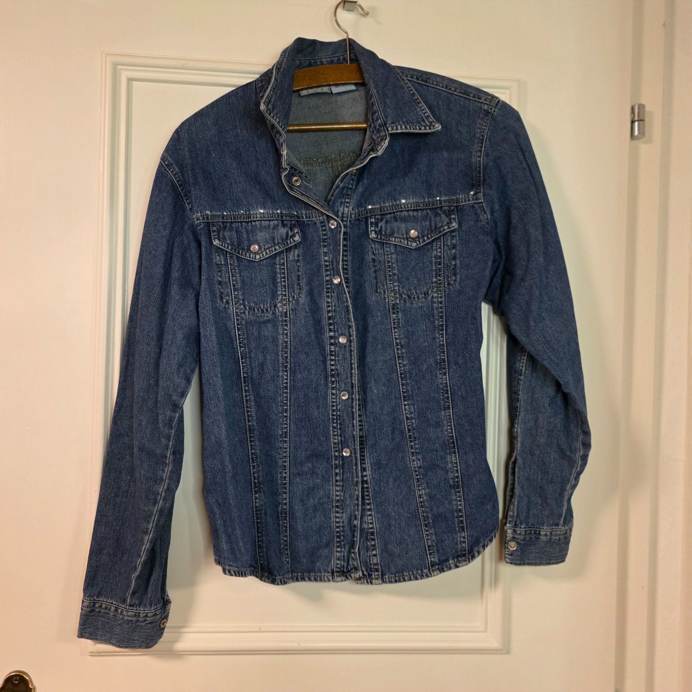 Camicette: Vintage Jeansbluse, tailliert, Grösse 38/40 – Usato da Wald ZH venduto da CapLux 2
