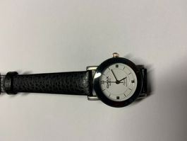 Omax Damenuhr wie neu