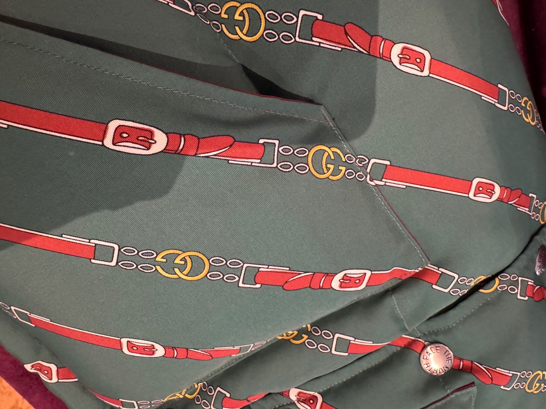 Gucci Gilets & Westen: Gucci Northface Vest – Gebraucht aus Zürich von MagicStuff007 7