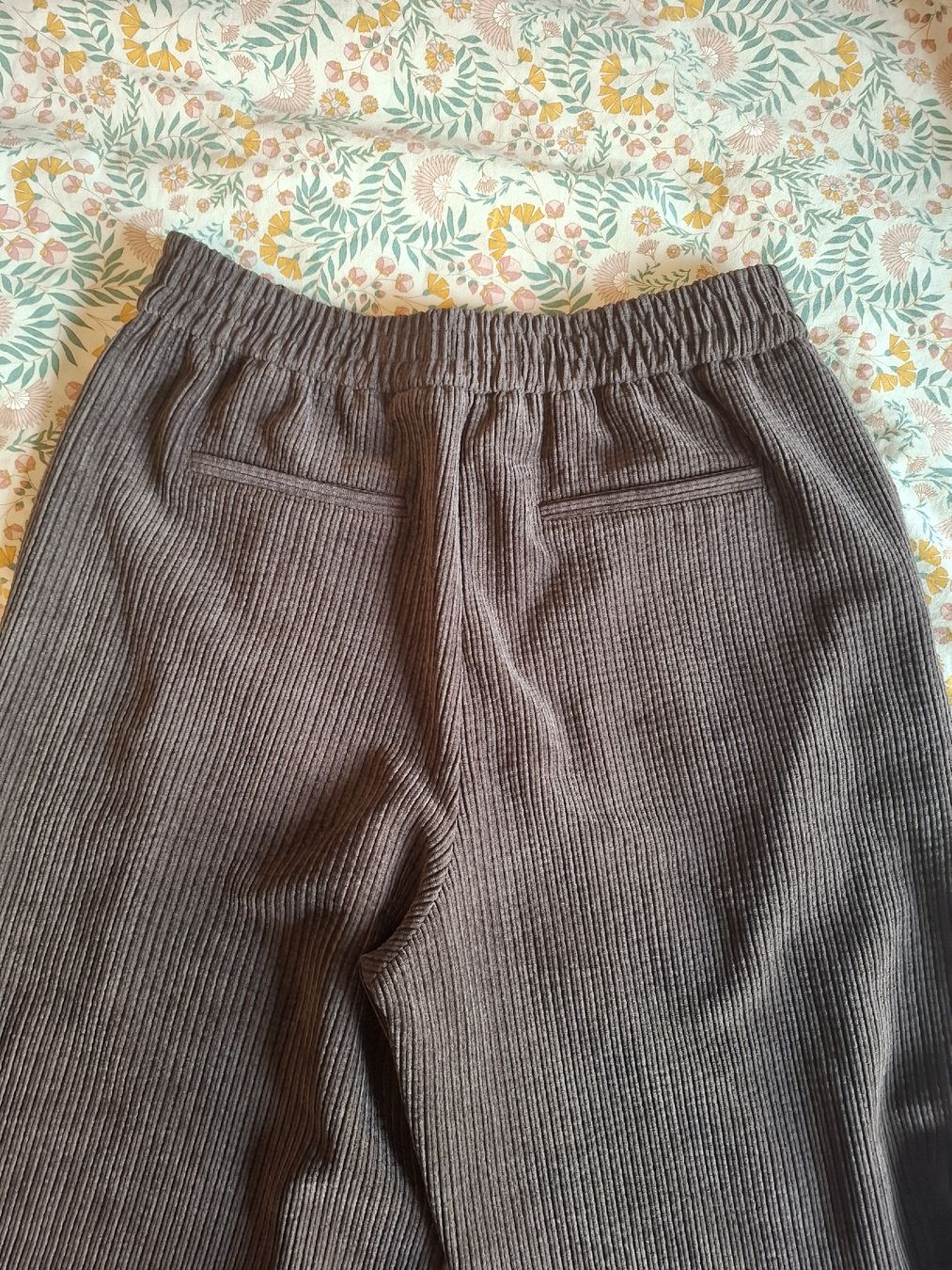 Pantaloni: Manchesterhose – Usato da Winterthur venduto da Simime 2