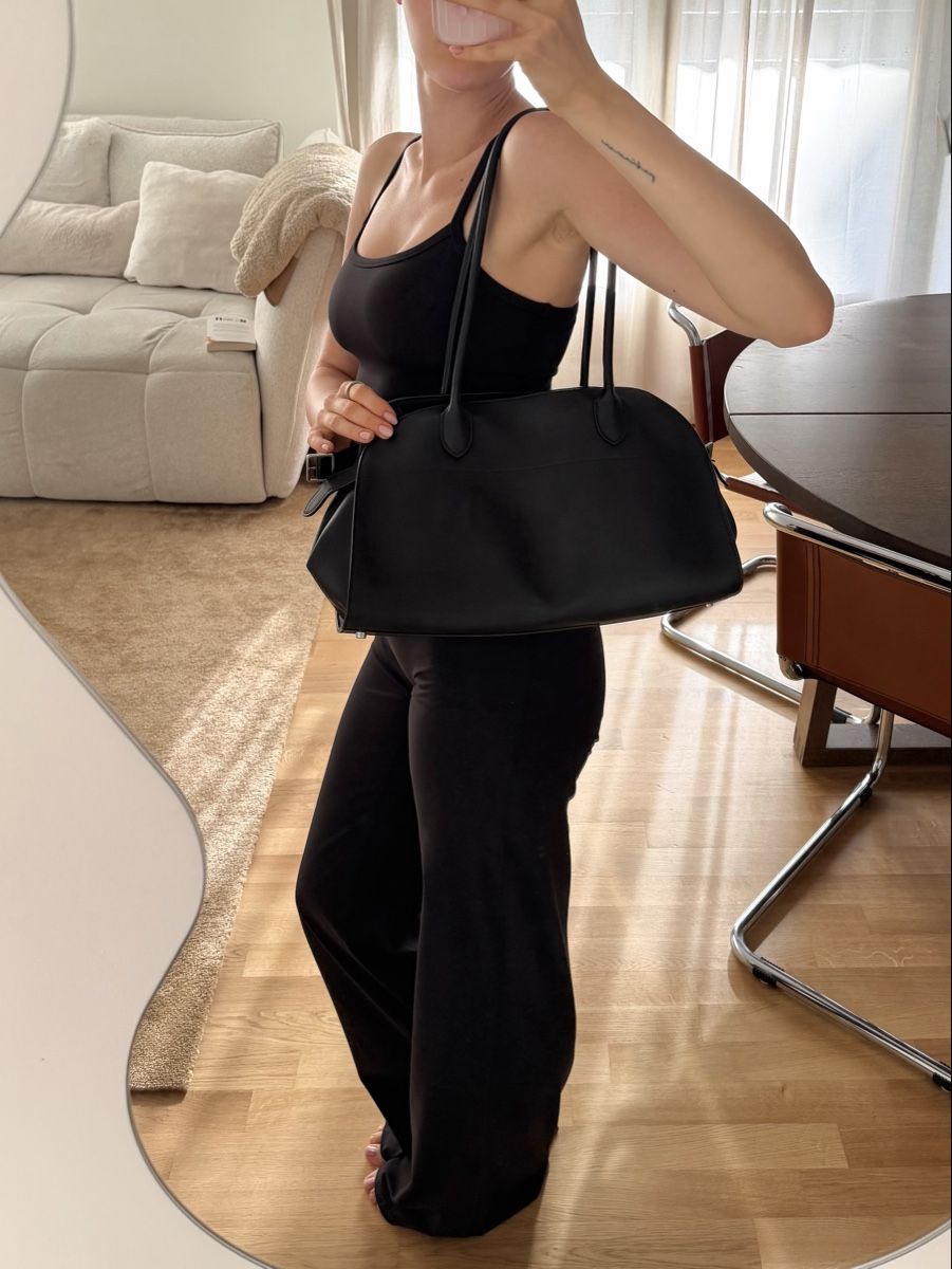 Sacs femmes: Schultertasche Echtleder – D'occasion à Kloten par preloved9 3
