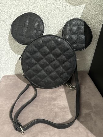 Umhängetasche Mickey Mouse Design schwarz gesteppt
