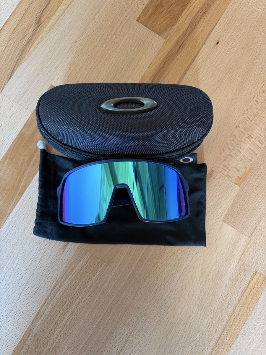 Oakley Occhiali & Lenti: Original Oakley Sutro S Brille blau – Usato da Hasliberg Hohfluh venduto da kus_5wpz