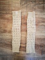 Warme, beige Stulpen mit Zopfmuster - Herbst/Winter 🍂