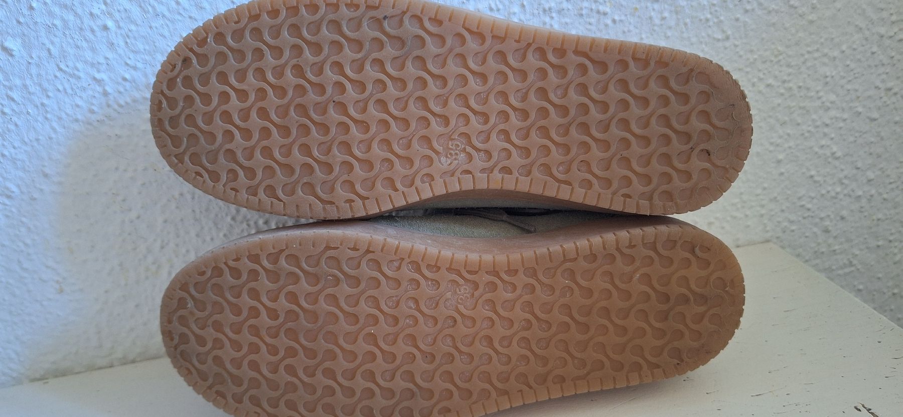 Esprit Herrenschuhe: Esprit Sneaker,Leder, Khaki-Grün, Gr. 35 – Gebraucht aus Richterswil von C011 5