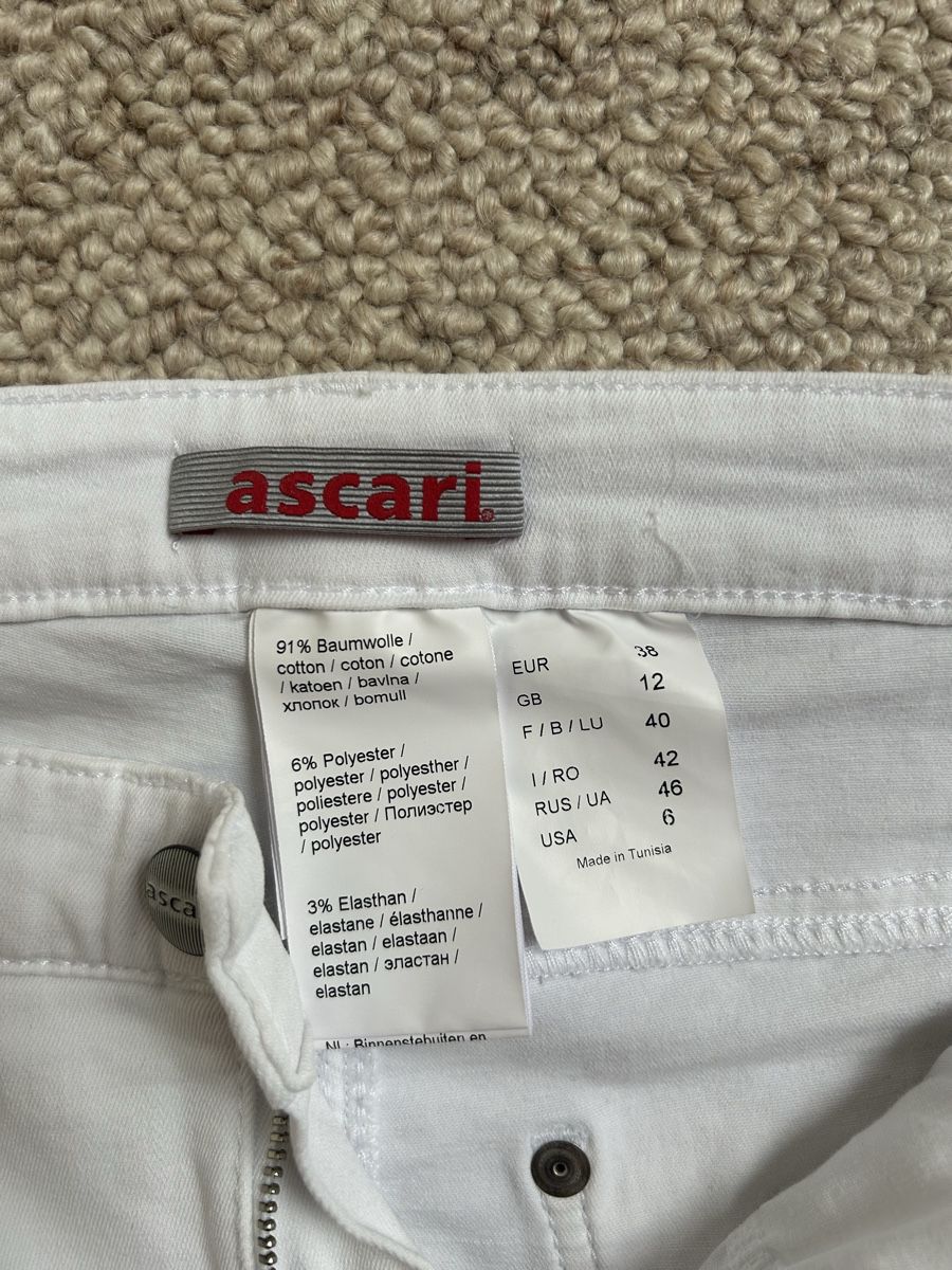 Jeans: Damenjeans ascari – D'occasion à Möhlin par minicabrio 1