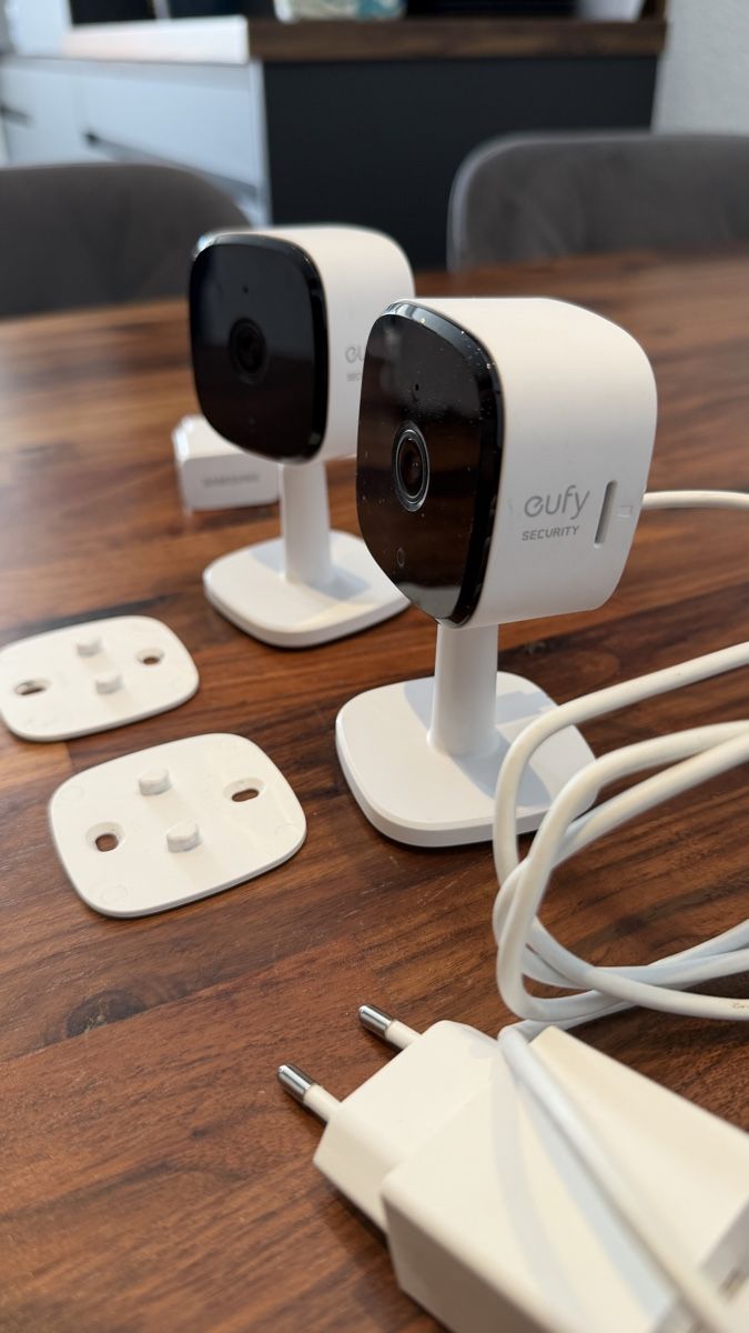 Videocamere: Eufy Security Kameras 2er Set weiss mit Netzteil – Usato da Innerferrera venduto da kevin.s 1