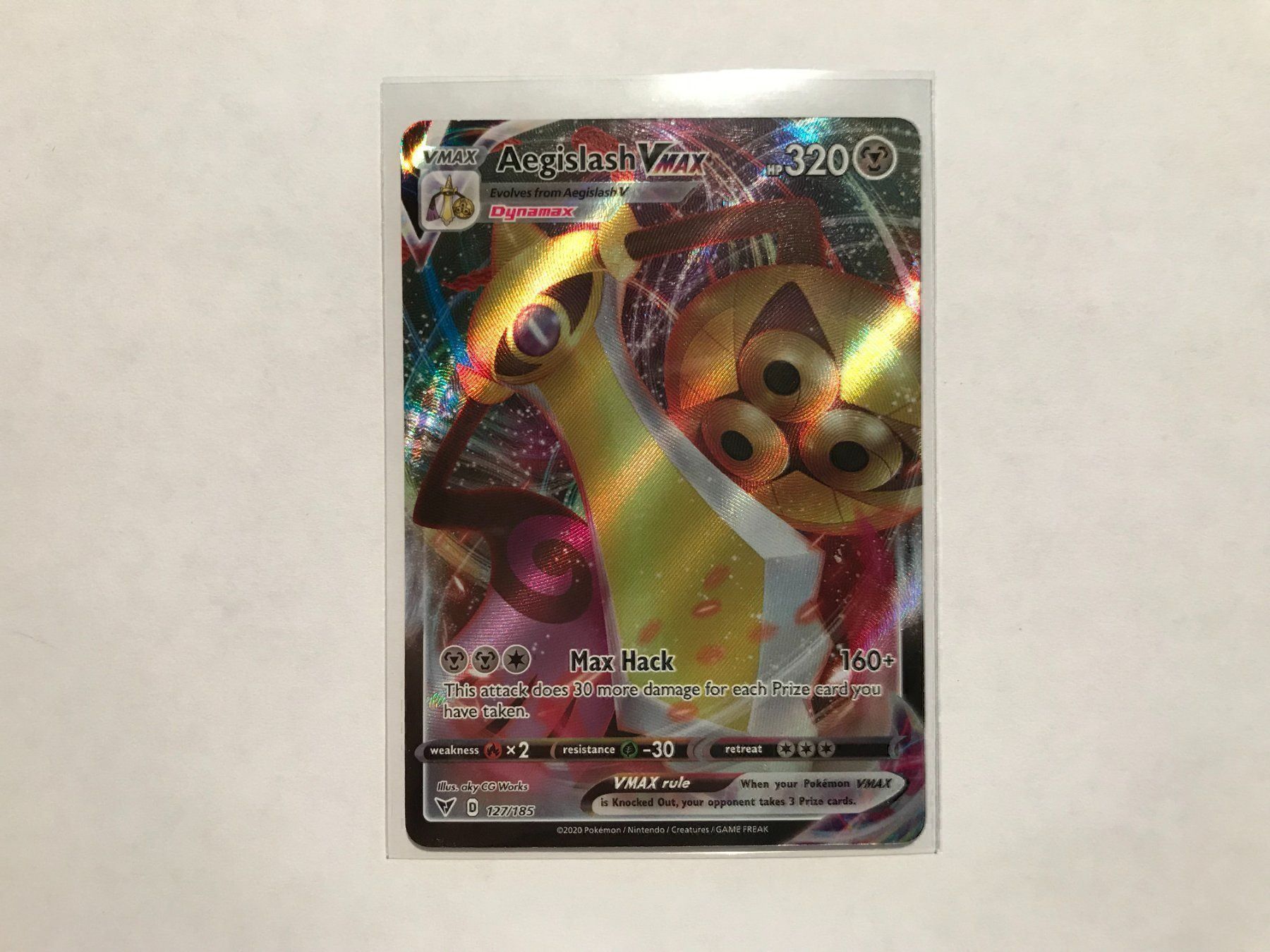 Pokémon Carte collezionabili: Aegislash Vmax – Nuovo (secondo la descrizione) da Hagendorn venduto da Pokecollectorch