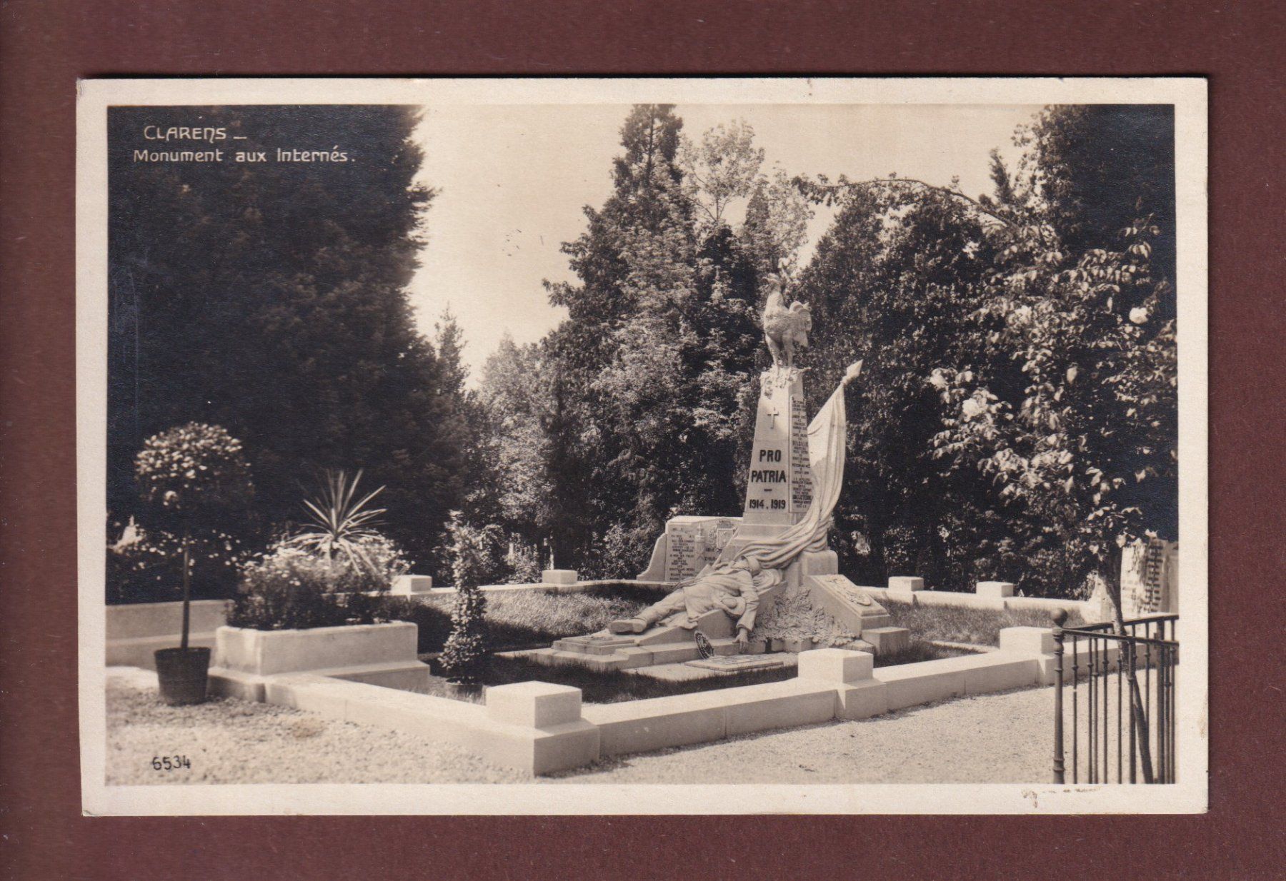 Cartes postales: CLARENS - Monument aux internés – D'occasion à Pully par nicecards-shop