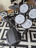 Roland V-Drums Set inkl. Verstärker & Hocker