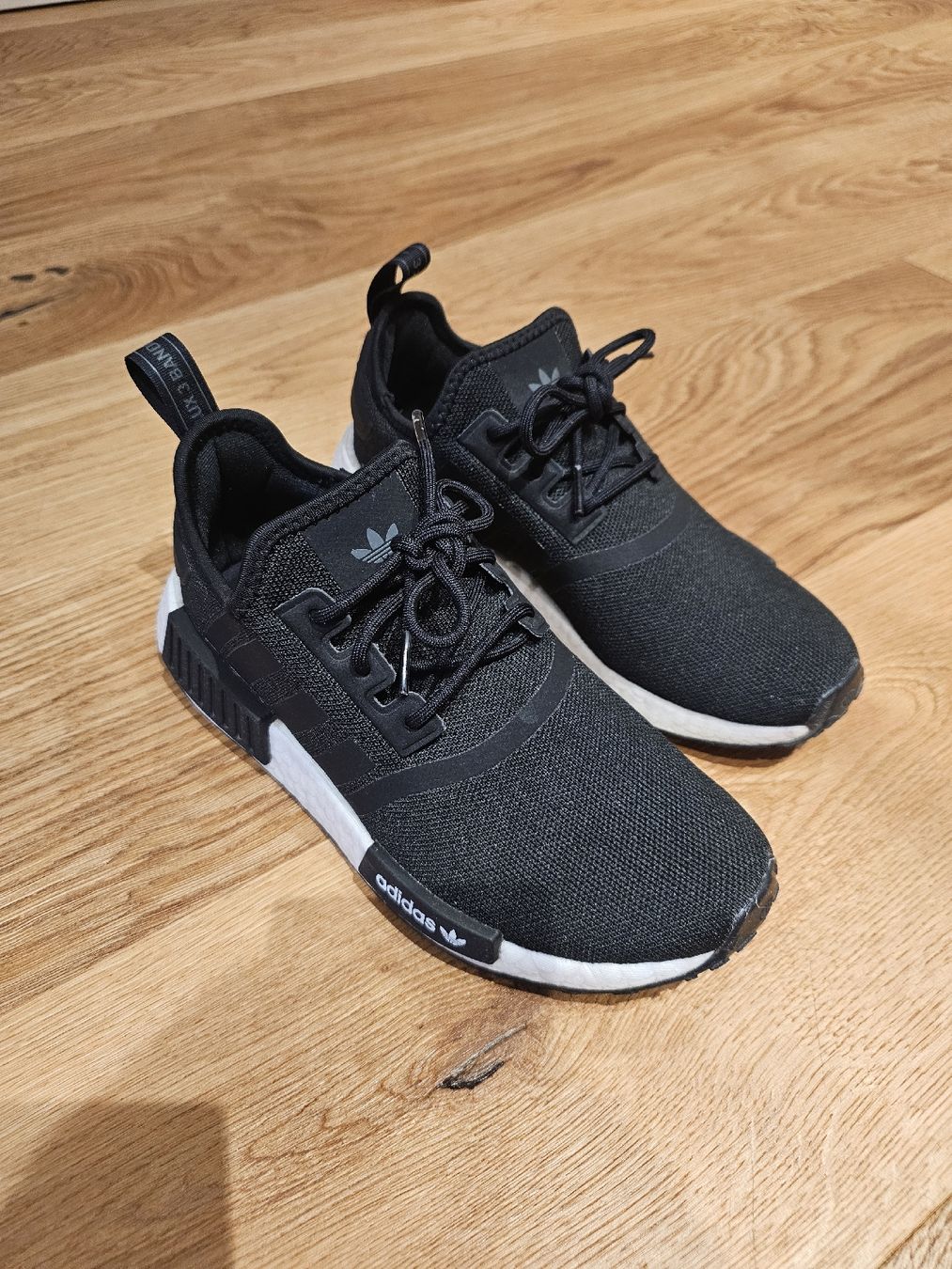 Adidas Damenschuhe: Top Adidas Primeblue Sneaker Gr. 38 – Gebraucht aus Balzers von ridr