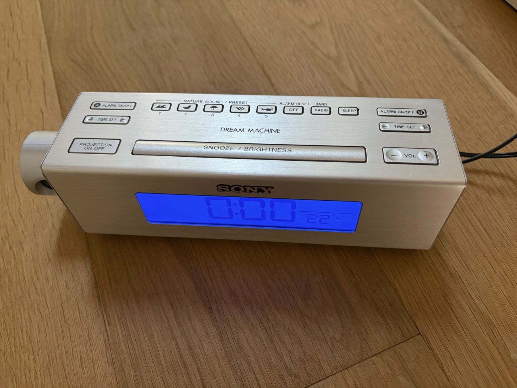 Sony Sveglie: Réveil Sony ICF-C717PJ Dream Machine – Usato da Le Mouret venduto da perfectbijou 1