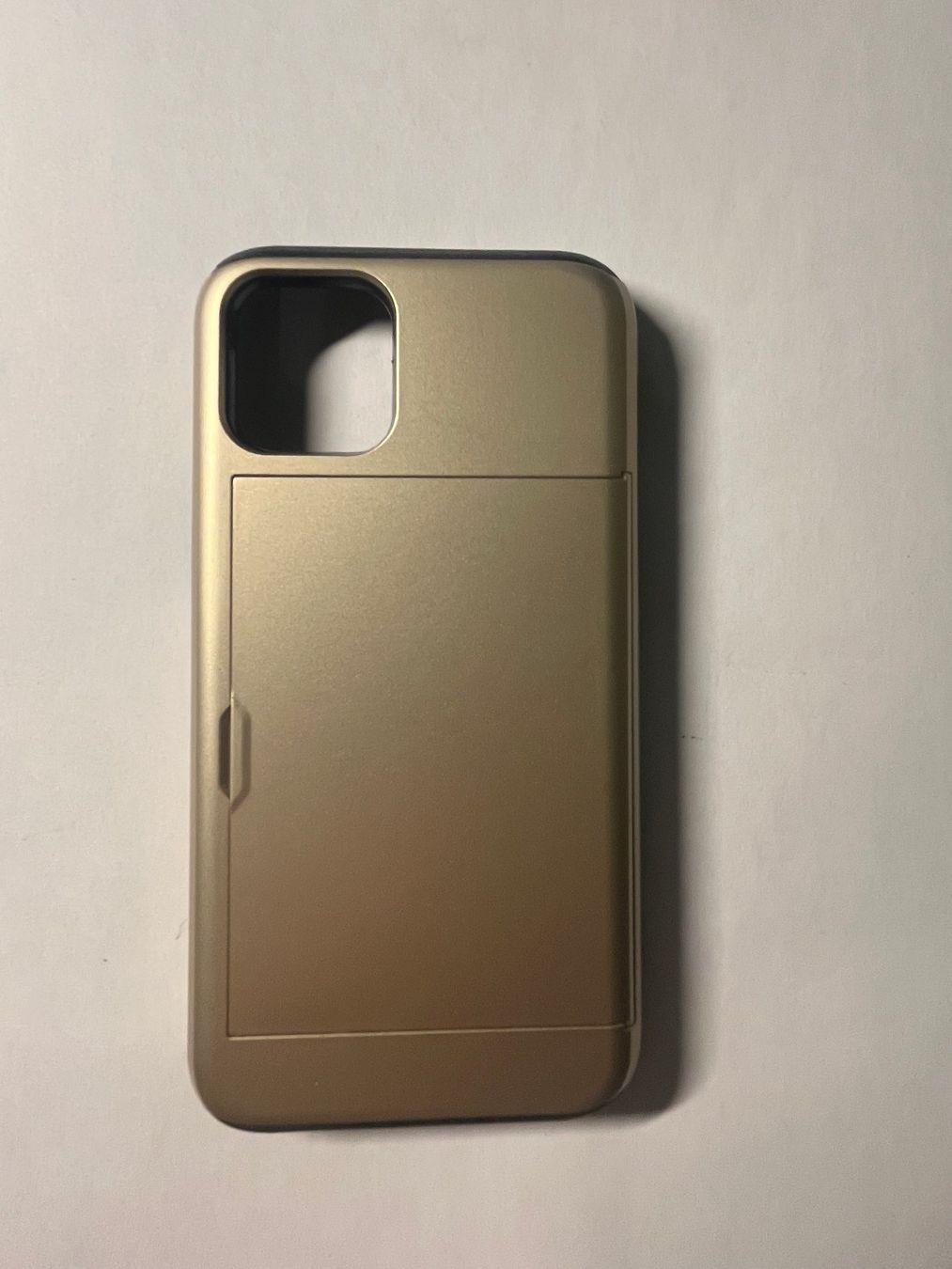 Apple Coques & Protection écran: iPhone 11 Pro Hülle mit Kartenfach Gold – Neuf avec emballage d'origine à Hubersdorf par Gewonnen 1