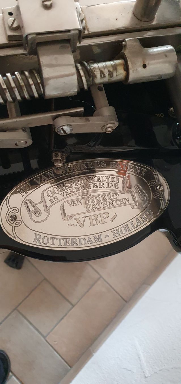 Berkel Küchengeräte: Berkel original Modell 3 – Gebraucht aus Adligenswil von Wurli1 1