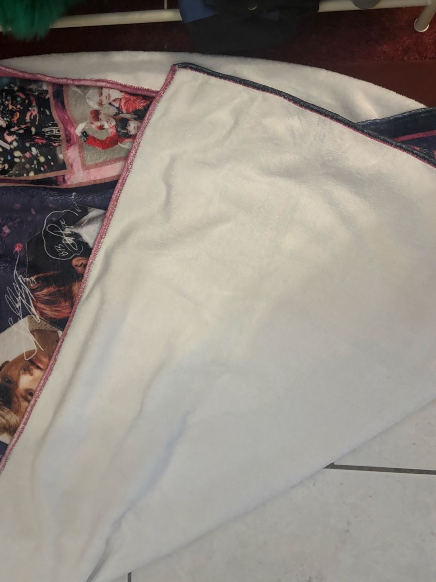 Coperte: BTS Blanket – Nuovo (secondo la descrizione) da Andelfingen venduto da Good_Quality 3