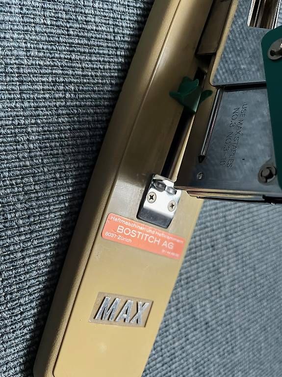 Tutti gli attrezzi: Bostitch Blockheftmaschine MAX HD-3D – Usato da Hochdorf venduto da pce_g9vx 3