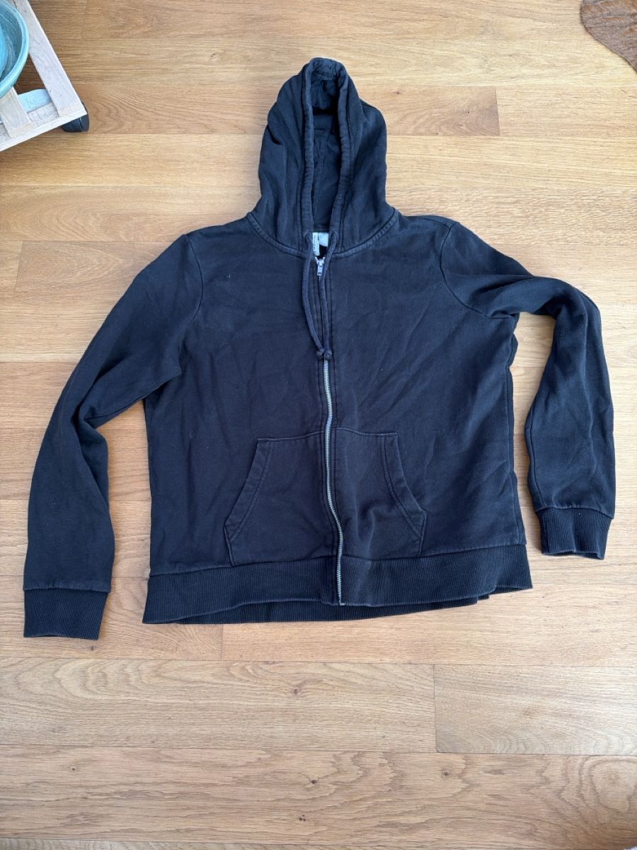 H&M Maglioni & Felpe: H&M Kapuzenpullover, Grösse L, Schwarz – Usato da Stäfa venduto da Waykana15