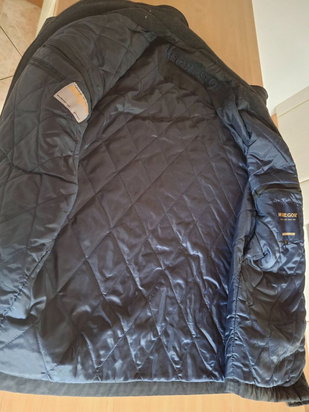 Giacche: Veste noire taille 52 marque Mc Gregor – Usato da Villiers venduto da san_jn5w 4