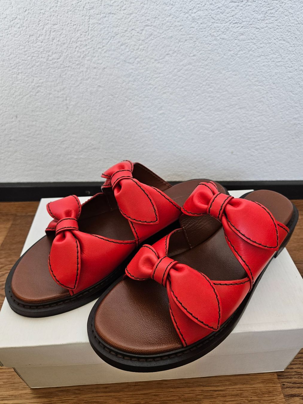 Chloé Scarpe da donna: Schuhe See by Chloe, rot, Leder, neu – Nuovo e nell'imballaggio originale da Zuchwil venduto da ger_ws6t 1