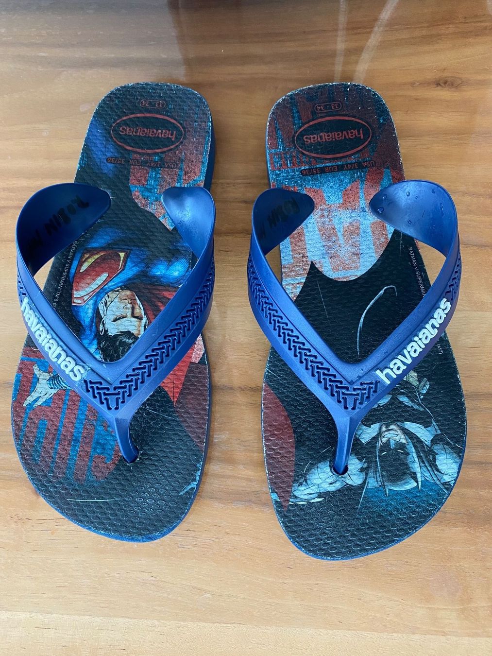 Havaianas Schuhe für Jungen: Havaianas - Superman & Batman, Gr. 33/34 – Gebraucht aus Bubikon von Cleo_4