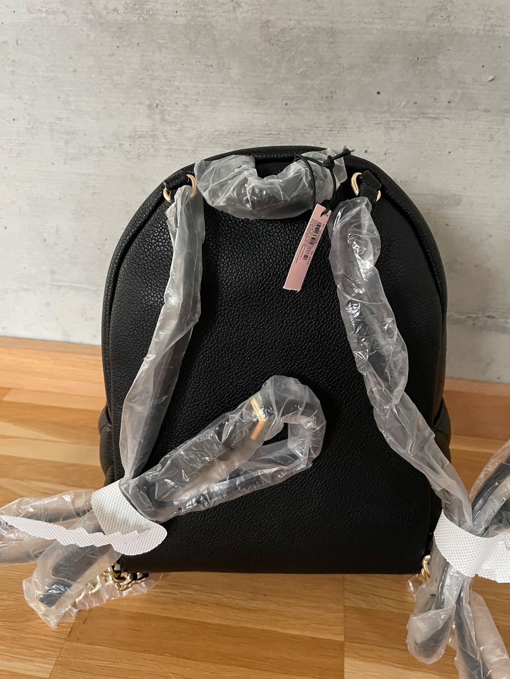 Victoria's Secret Altra biancheria intima: Victoria’s Secret Rucksack NEU – Nuovo e nell'imballaggio originale da Dübendorf venduto da VSAngel 2