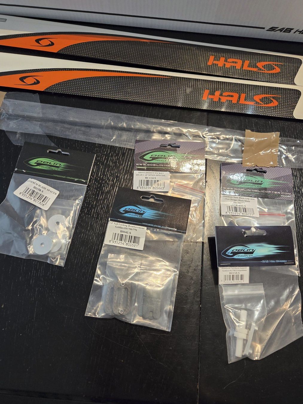 Modellismo RC: SAB Gobin Black Thunder Sport – Difettoso da Däniken SO venduto da Adidasskater 1