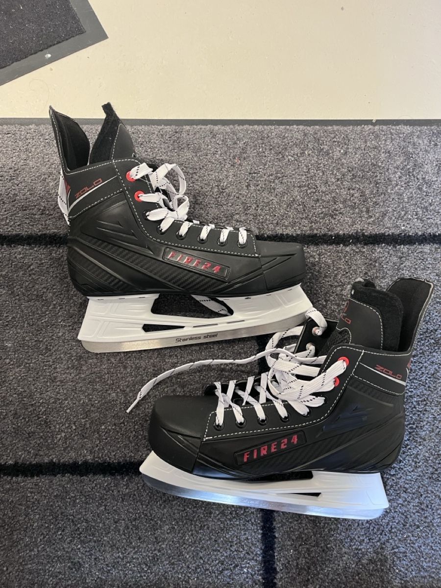 Pattini da ghiaccio: Schlittschuhe Grösse 44, Top Zustand – Usato da Langenthal venduto da nisila24