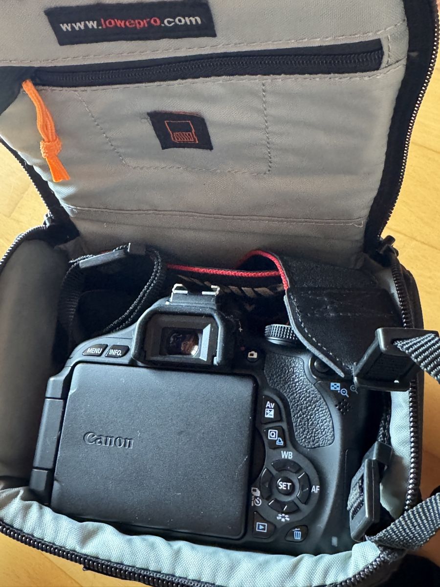 Canon Fotocamera: Canon EOS 600D Spiegelreflexkamera mit zwei Objektiven – Usato da Hildisrieden venduto da coo_s662 3
