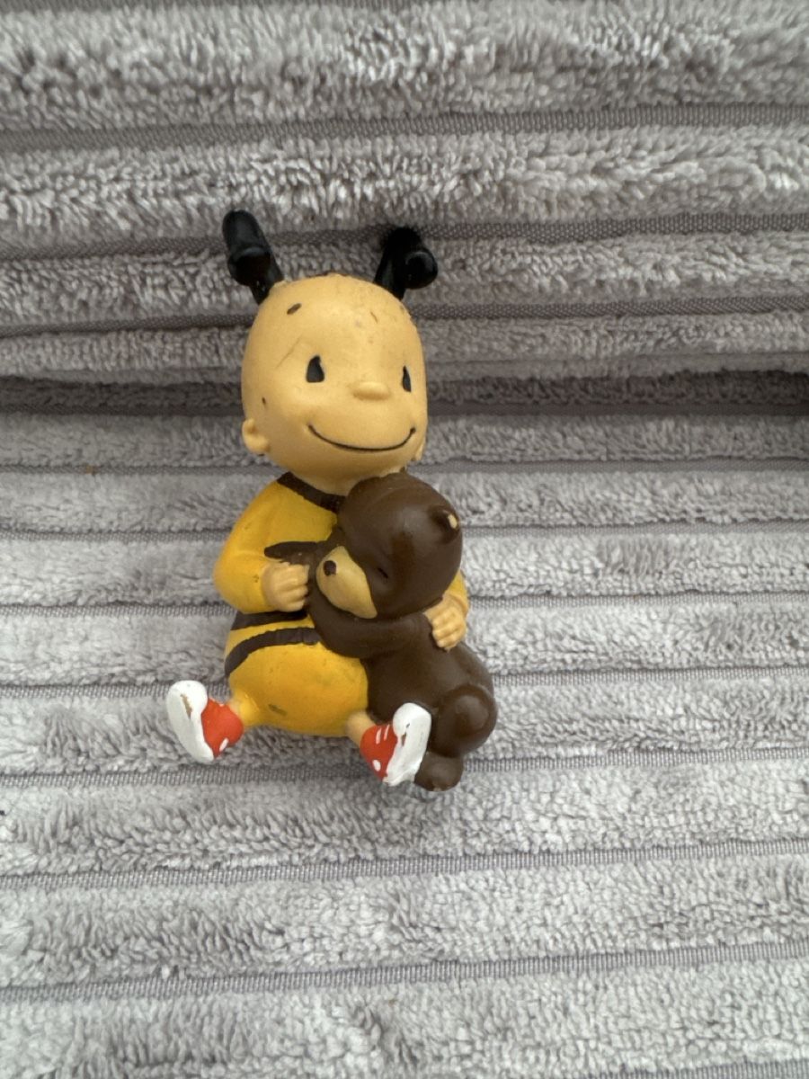 Tonies Statuette: Tonie Hummel bommel – Usato da Wallbach venduto da Savlaulunhernair 1
