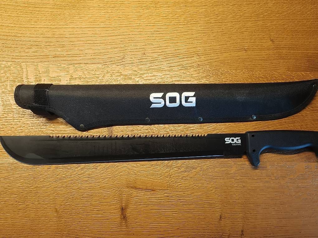 Accessoires: SOG Machete – D'occasion à Münchenbuchsee par ros_5hv8