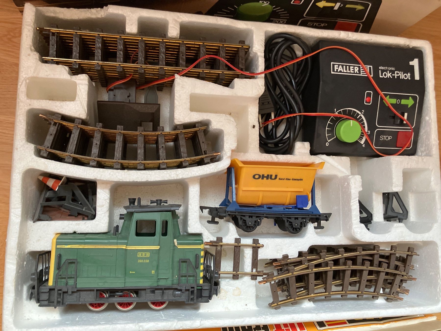Faller Modellini di ferrovie: Faller Spur 0 E-Train 3806 – Usato da Nottwil venduto da Gonahr 1