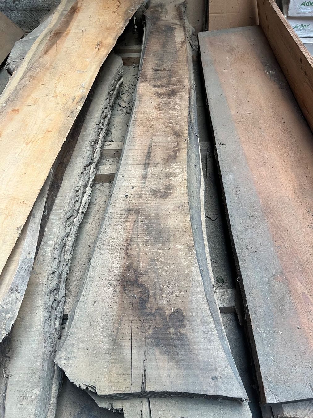 Articoli in legno: Bretter Nussbaum – Usato da Ostermundigen venduto da mapa9 1