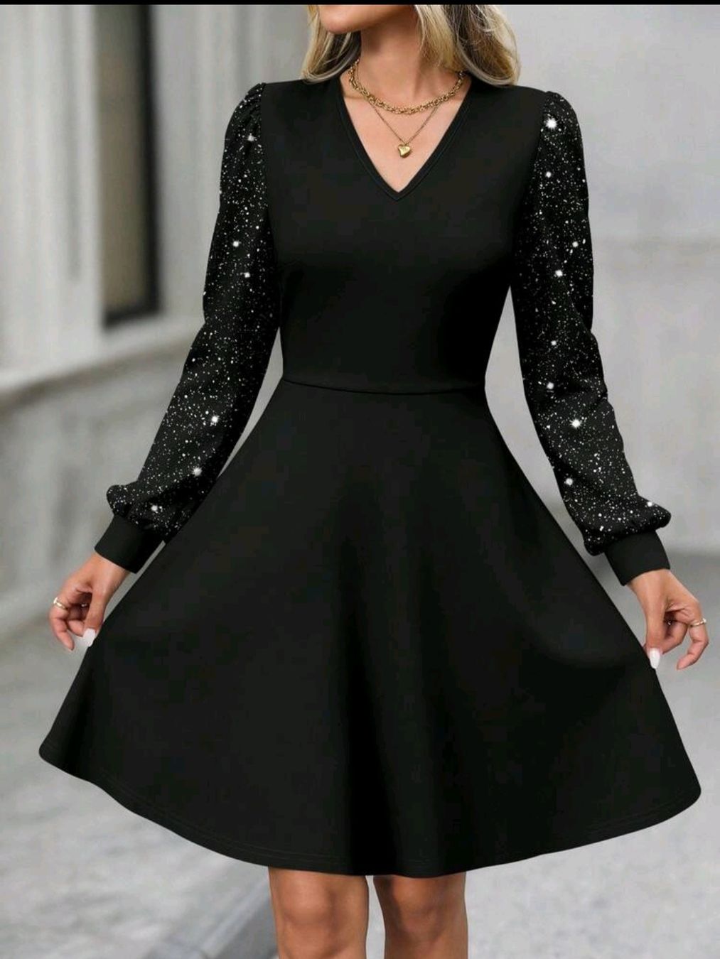 Robes: Schwarzes Kleid – Neuf avec emballage d'origine à Suhr par Design_by_Debi