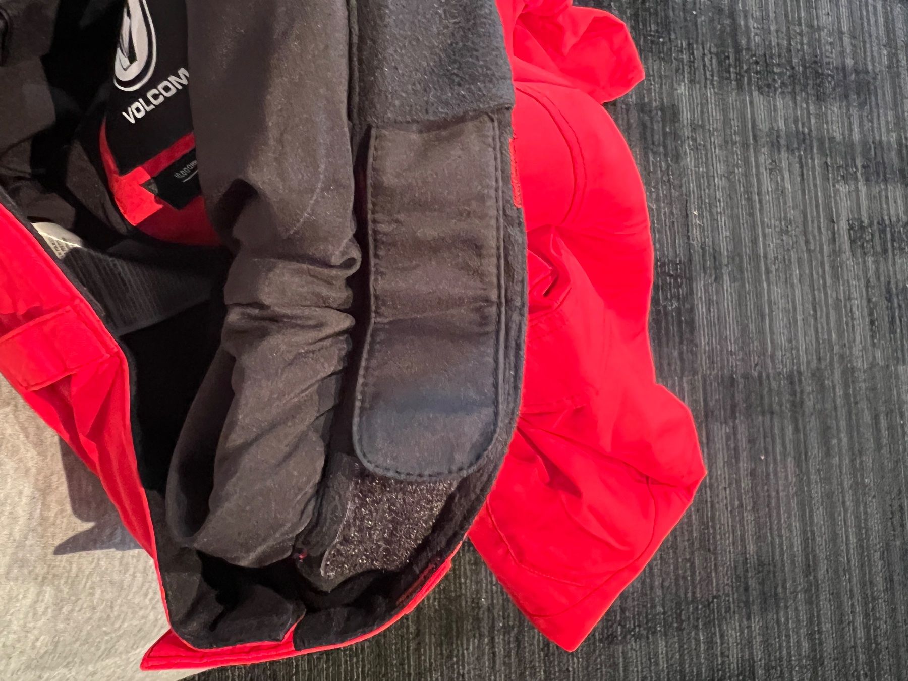 Volcom Pantaloni: Skihose VOLCOM, Col. rot, Gr. 12J / top Zustand – Usato da Münsingen venduto da ambuehl81 5