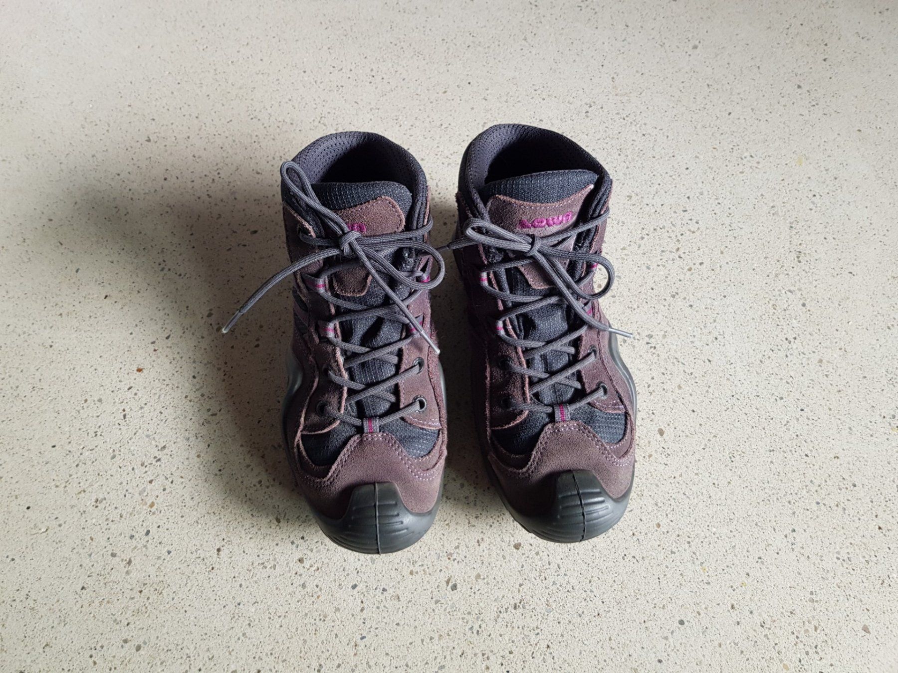 Lowa Scarpe per ragazzi: Lowa Simon GTX Wanderschuh Grösse 36 – Usato da Basel venduto da fafa68 1