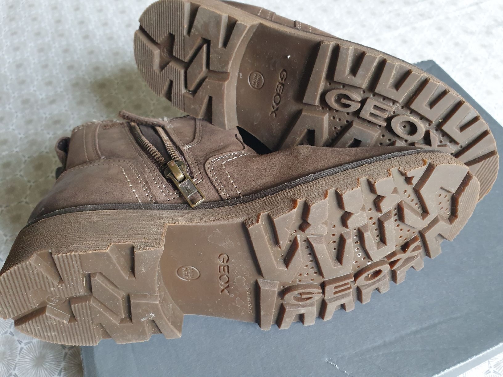 Ecco Scarpe da uomo: Sttieffelette Ecco Gr. 34 Neuwertig Leder – Nuovo (secondo la descrizione) da Zürich venduto da yoarg 3