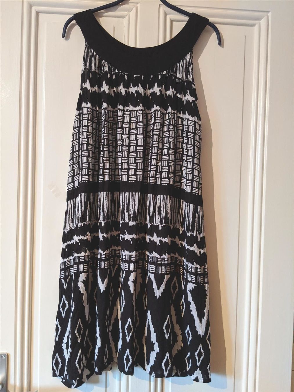 Vestiti: CHRIS LINE : Robe ehtno graphique noir/blanc M-L – Nuovo e nell'imballaggio originale da Petit-Lancy venduto da lilycerise 3
