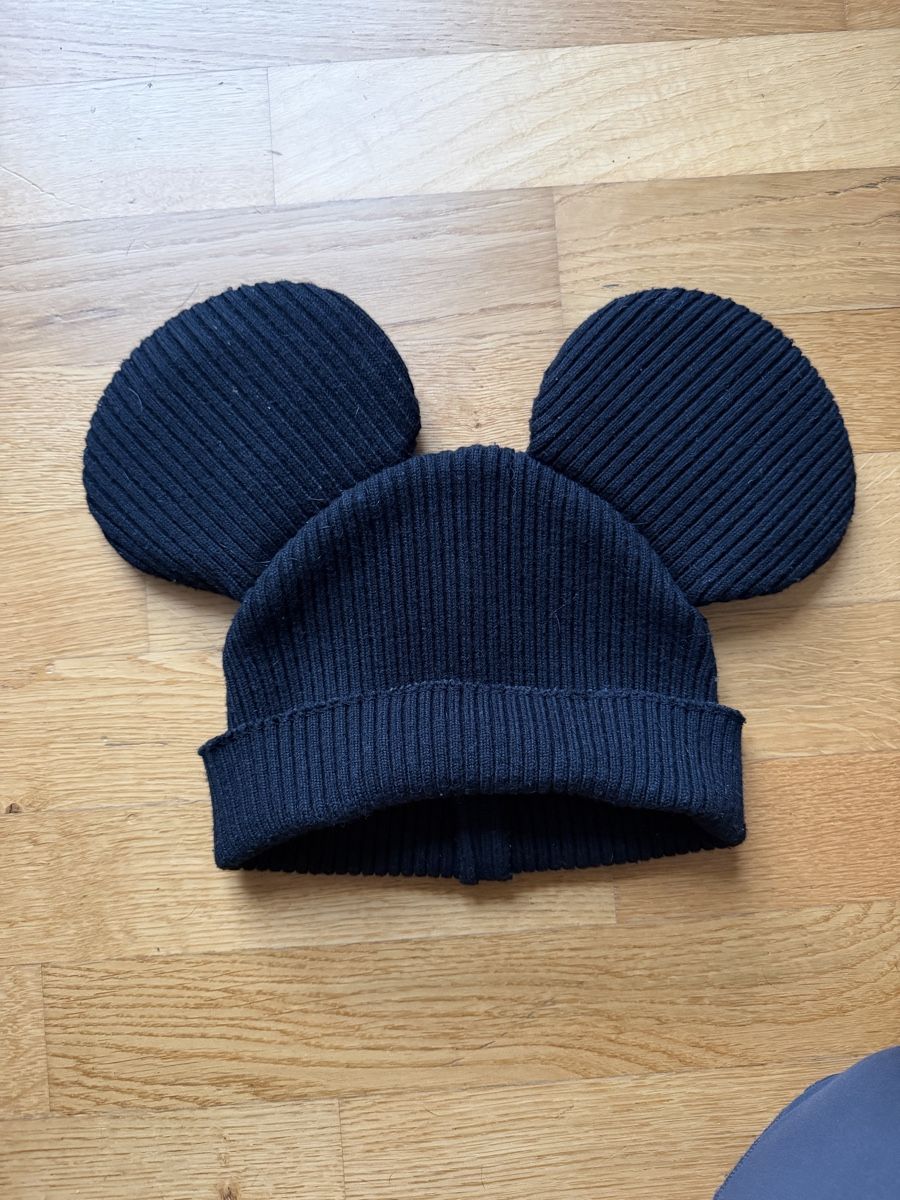 Copricapi, berretti & cappellini: Comme des Garcons Mickey Ear Beanie hat – Nuovo (secondo la descrizione) da Mellingen venduto da arf_5656