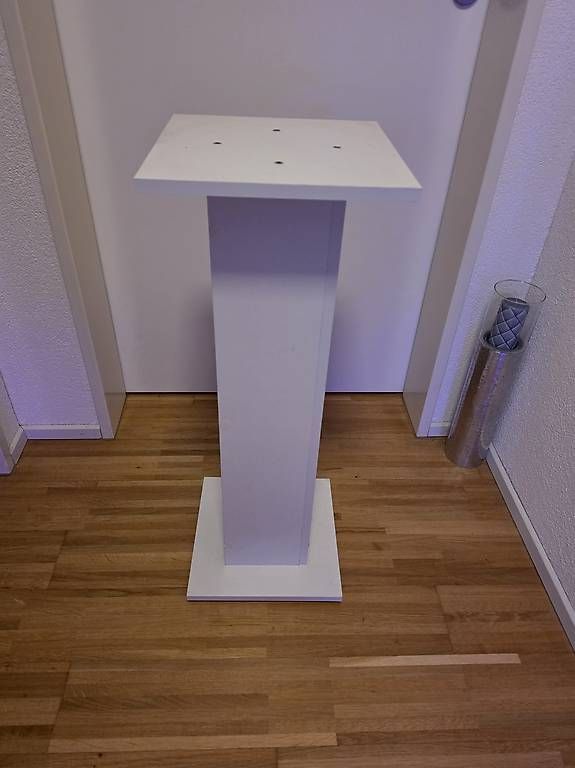 Skulpturen & Statuen: Säule weiss  – Gebraucht aus Stetten AG von Glenia22 2